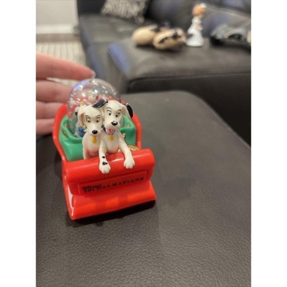 Vintage 1996 McDonalds Disney 101 DALMATIONS DOG SLEDDING Snow Dome Snow Globe
